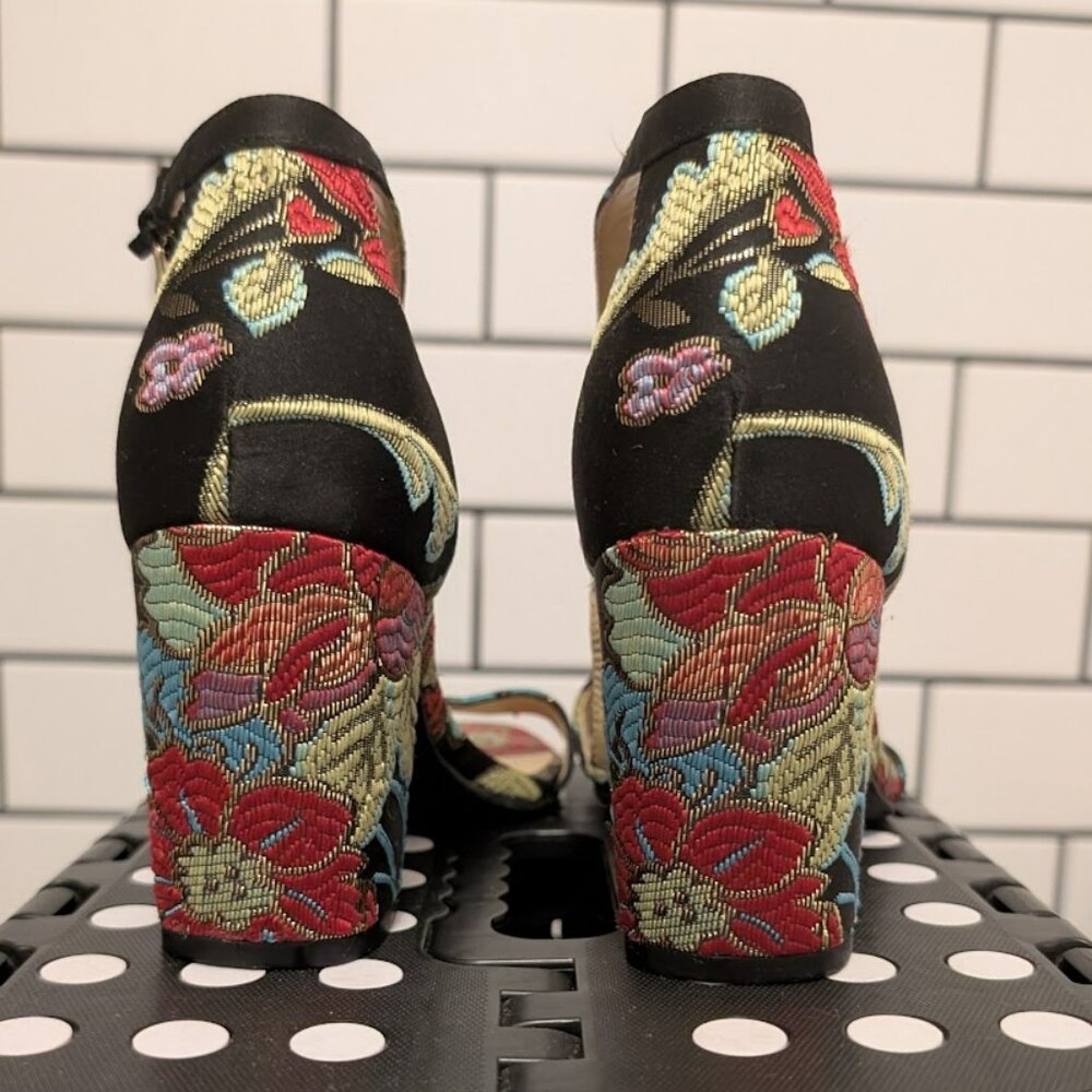 Marc Fisher "Glowing" Brocade Floral Sandals - Size 5.5 | Like New - Picture 2 of 8